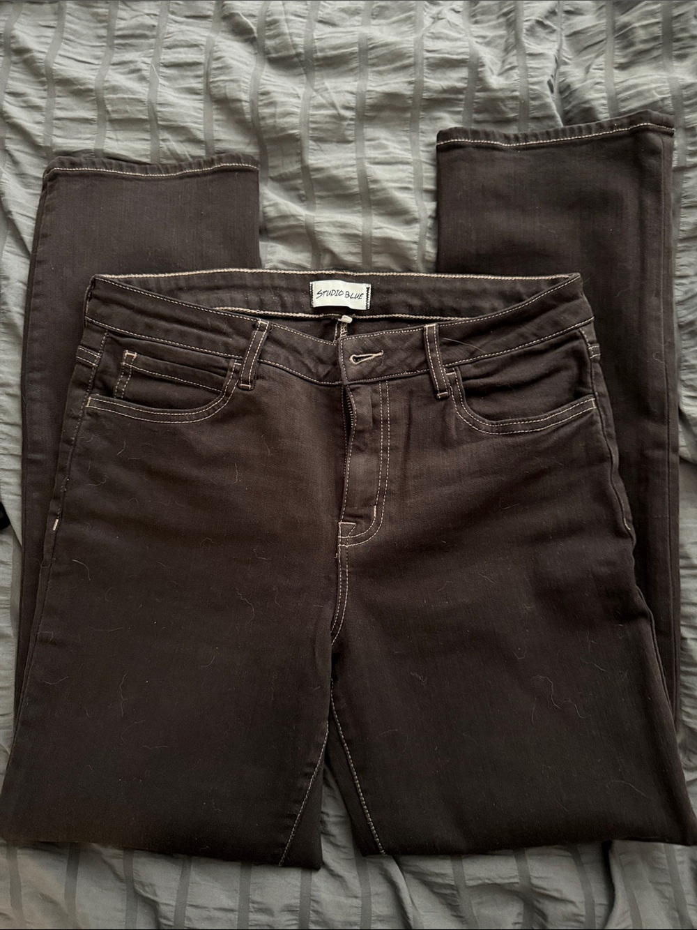Studio Blue Women's Black Stretch Jeans - Classic Fit